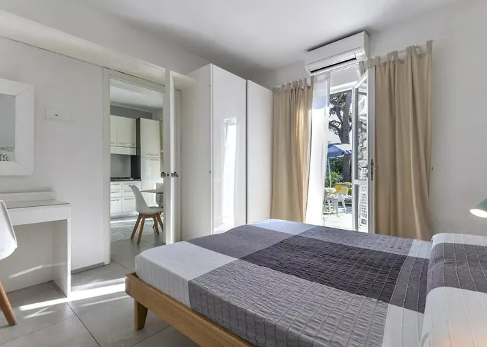 Fantagali - 503 Con Giardino A 30mt Dal Mare *